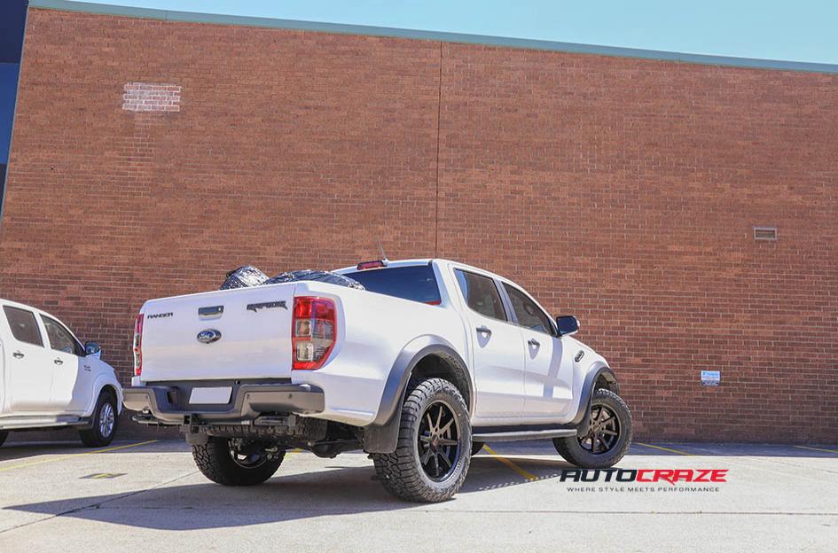 FORD RANGER RAPTOR REVERB SATIN BLACK